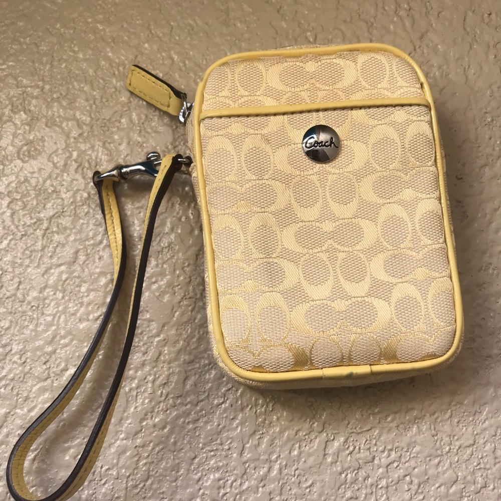 Coach Wristlet - yellow